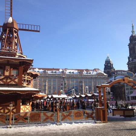 Fewo Am Zwinger Dresda Esterno foto